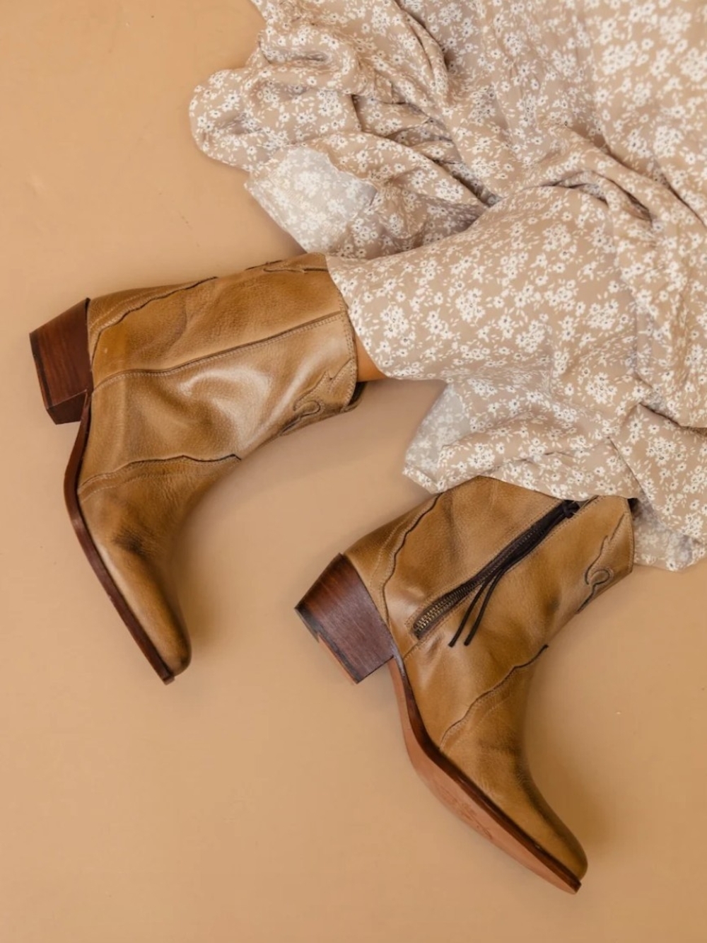 Free People New Frontier Western Tan Leather Ankle Boots Classic Western Style